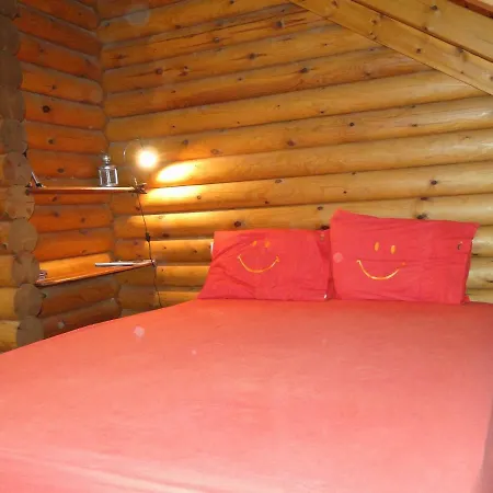 Alpstuga Katafygio Chalet, Krikello